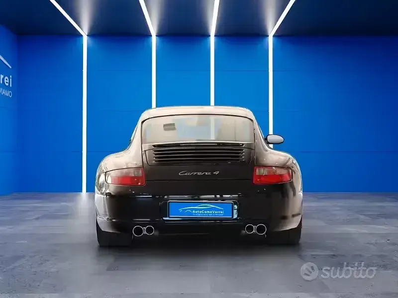 Usata Porsche 911 Carrera 4 325 CV (239 kW) 2006 Nero Coupé