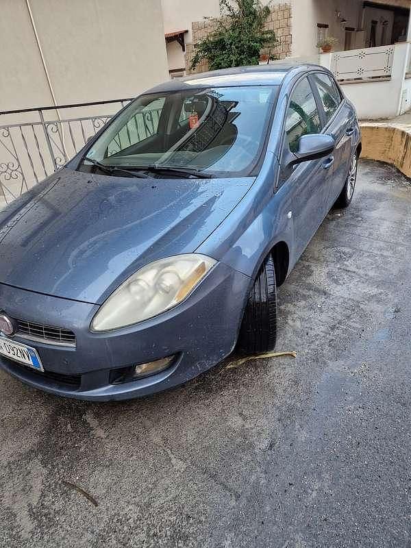 Usata Fiat Bravo Dynamic 90 CV (66 kW) 2008 Utilitaria