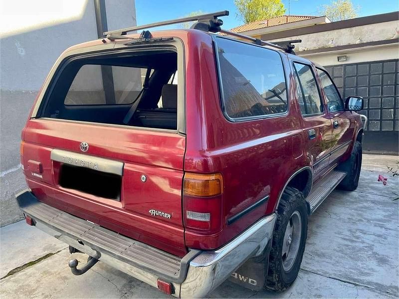 Usata Toyota 4 Runner 90 CV (66 kW) 1993 Rosso SUV