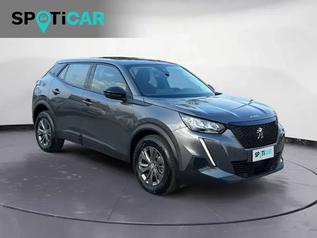 Usata Peugeot 2008 Active 101 CV (74 kW) 2022 Grigio SUV