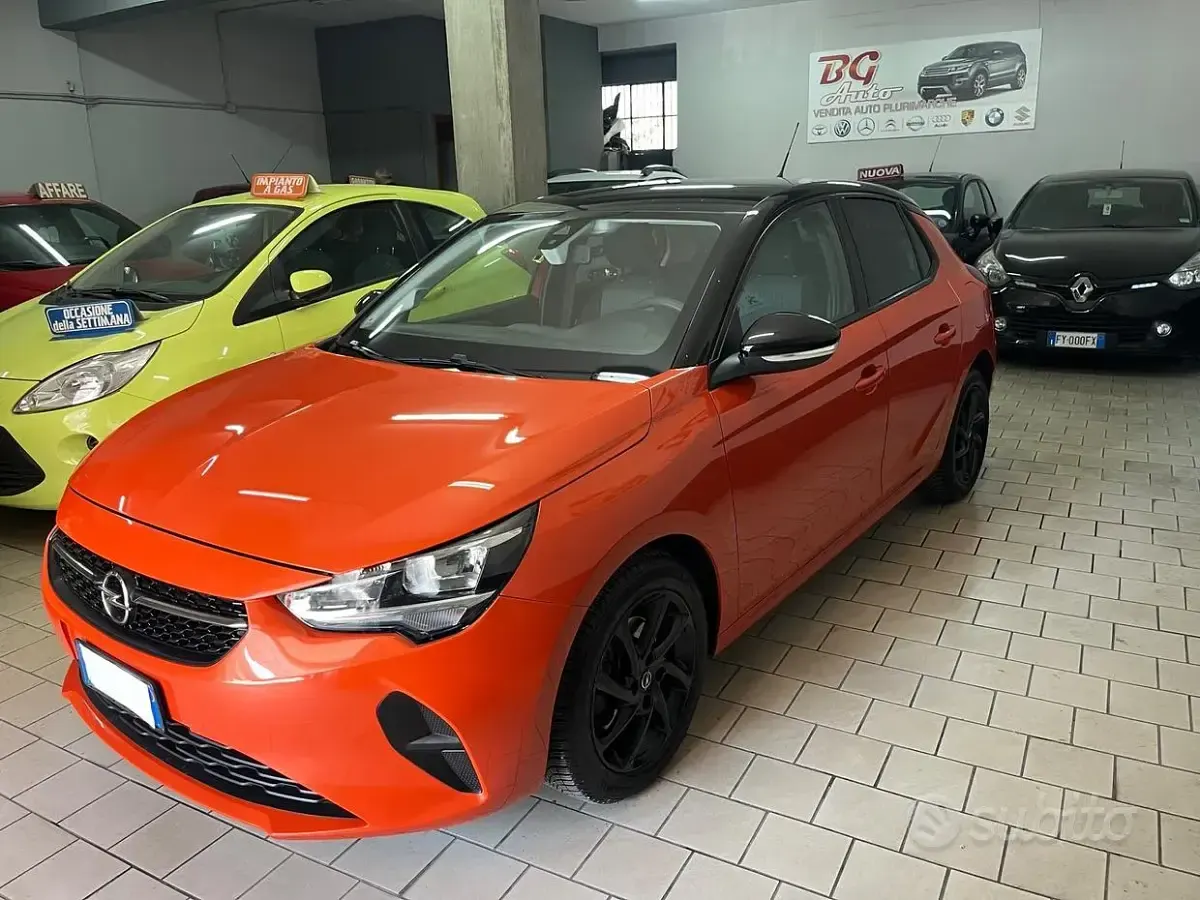 Usata Opel Corsa GS Line 102 CV (75 kW) 2021 Arancione Utilitaria