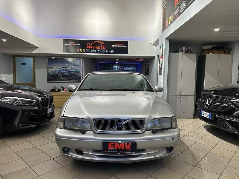 Occasion Volvo C70 193 ch (141 kW) 2002 Gris Cabriolet