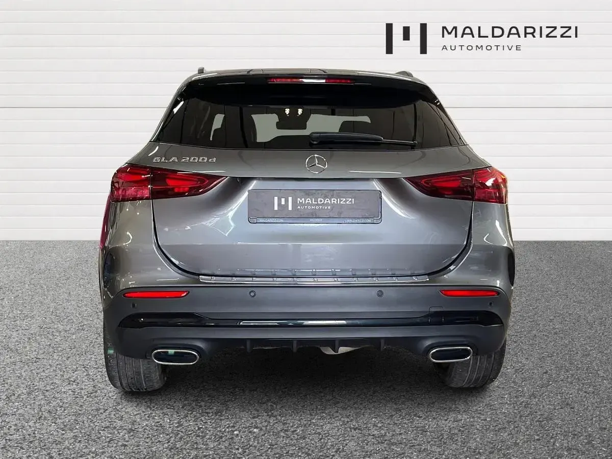 Occasion Mercedes GLA200 Advanced Plus 150 ch (110 kW) 2025 Gris SUV
