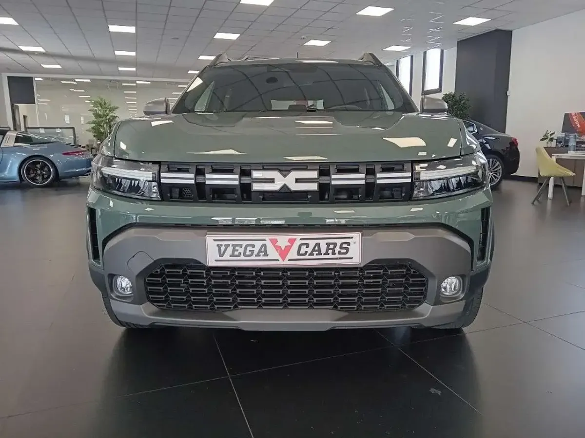 Usata Dacia Duster Journey 131 CV (96 kW) 2025 Verde SUV