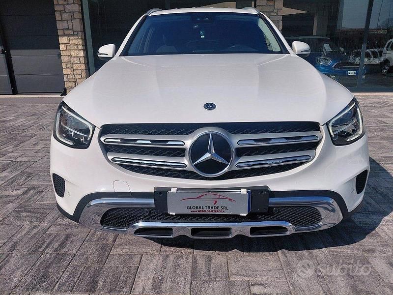 Begagnad Mercedes GLC220 Executive 194 HK (142 kW) 2021 Vit SUV