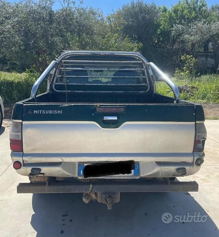 Usata Mitsubishi L200 115 CV (84 kW) 2005 Pick-up
