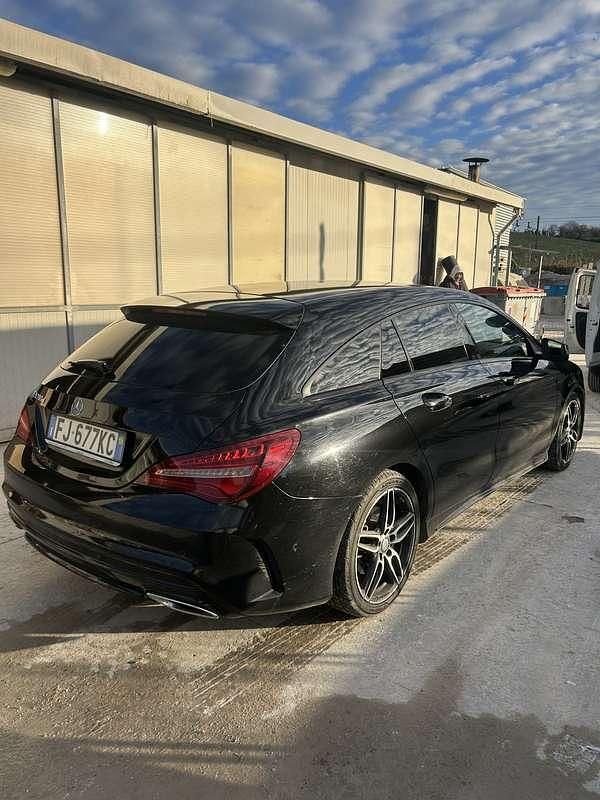 Usata Mercedes CLA200 Shooting Brake Premium 136 CV (100 kW) 2017 Station wagon