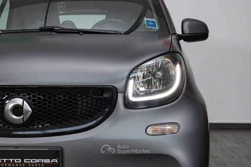 Usata Smart ForTwo Electric Drive Brabus 41 kW (56 CV) 2019 Grigio Utilitaria