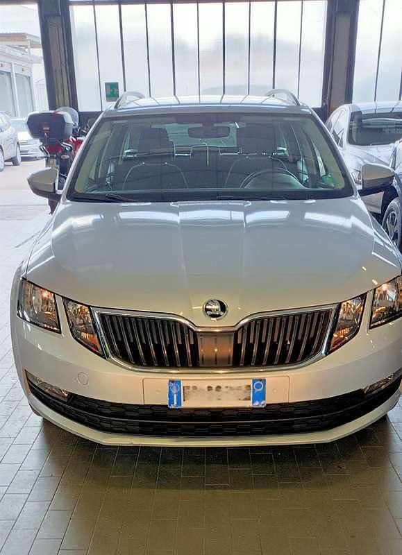 Brugt Skoda Octavia Style 116 HK (85 kW) 2018 Sølv Stationcar