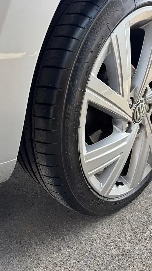 Usata VW Golf VII 105 CV (77 kW) 2014 Grigio Berlina
