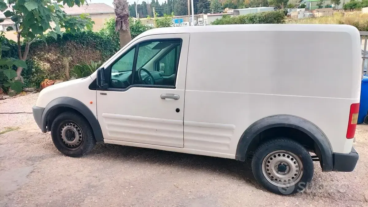 Usata Ford Transit 90 CV (66 kW) 2003 Monovolume