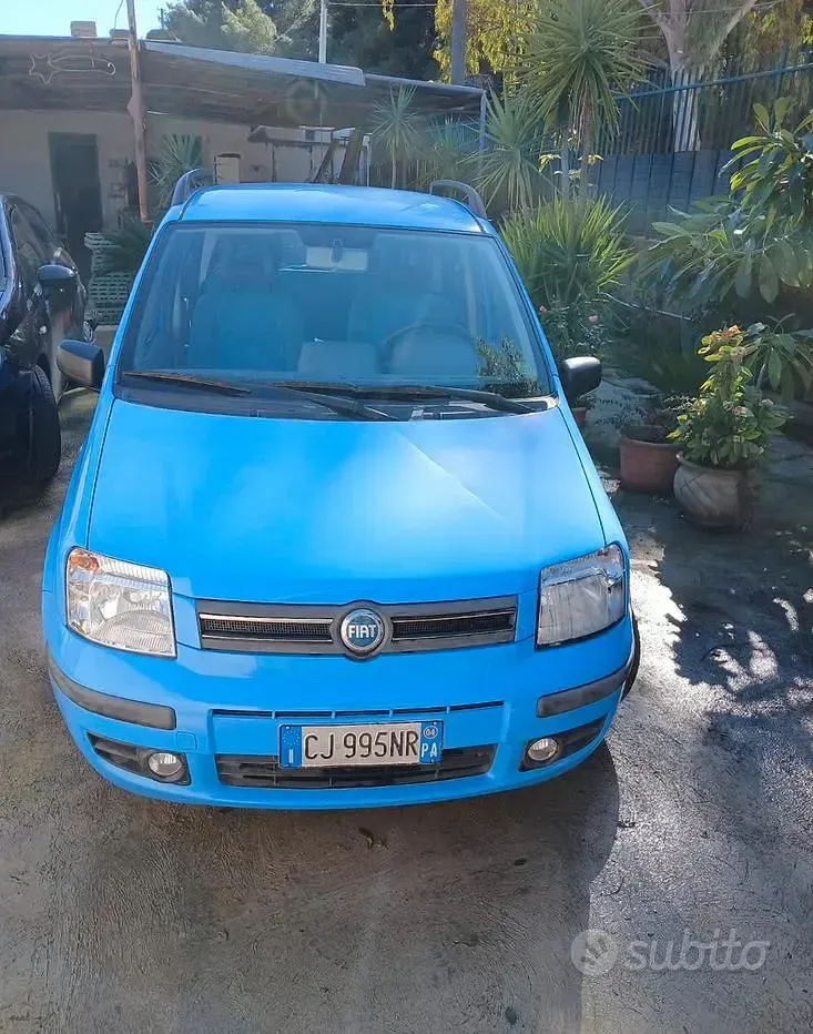 Usata Fiat Panda 54 CV (39 kW) 2004 Blu Utilitaria
