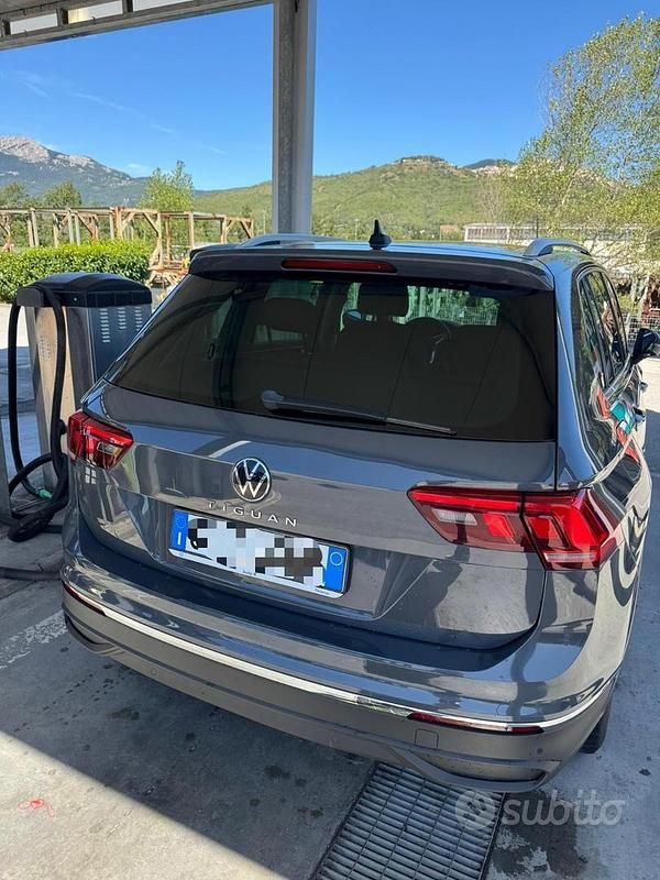 Usata VW Tiguan 150 CV (110 kW) 2021 Grigio SUV