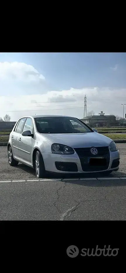 Usata VW Golf V 140 CV (102 kW) 2007 Grigio Berlina