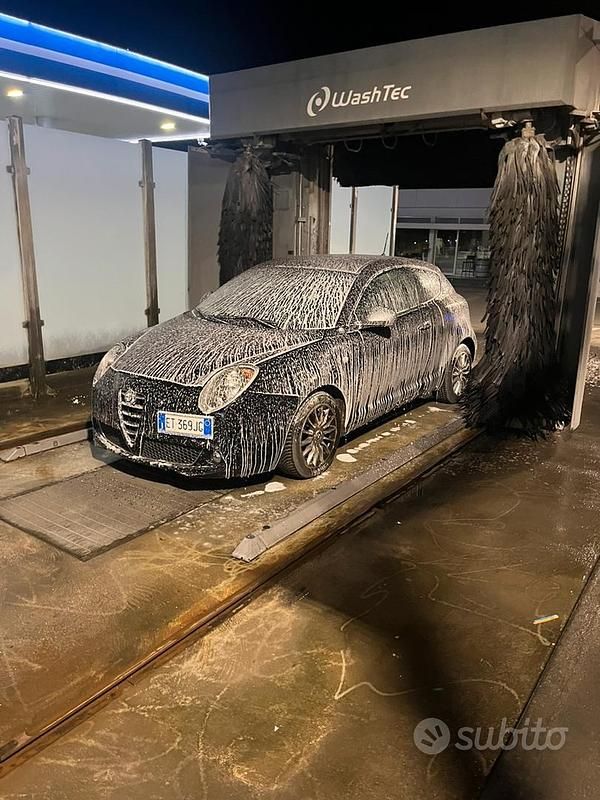 Usata Alfa Romeo MiTo 90 CV (66 kW) 2013 Nero Utilitaria