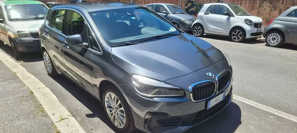 Usata BMW 225 Active Tourer Advantage 136 CV (100 kW) 2021 Grigio Monovolume