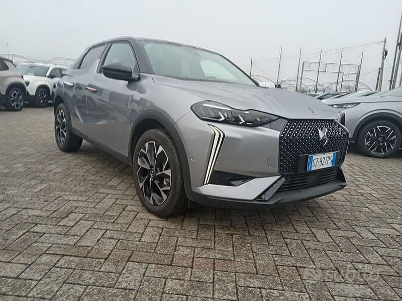 Nuova DS Automobiles DS3 145 CV (106 kW) 2025 Grigio SUV