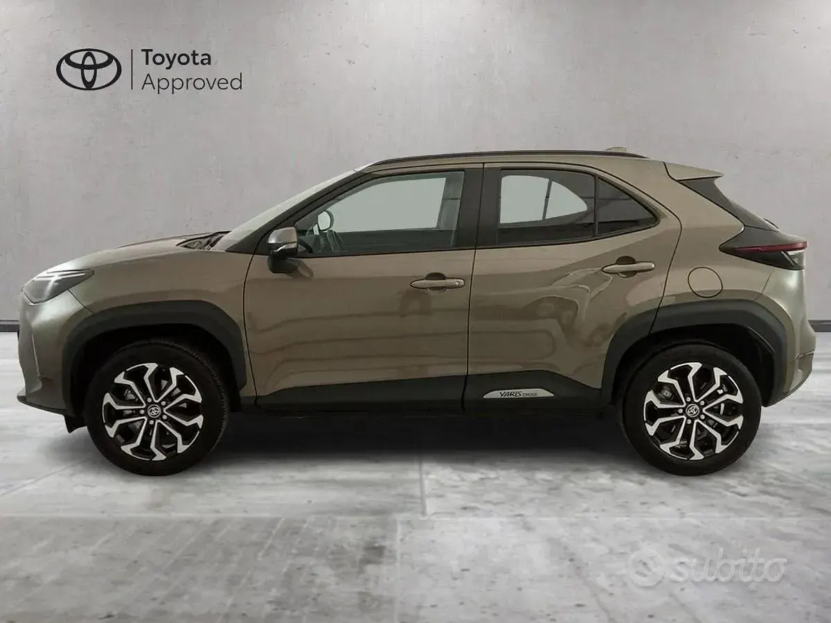 Usata Toyota Yaris Cross Trend 2022 Giallo SUV