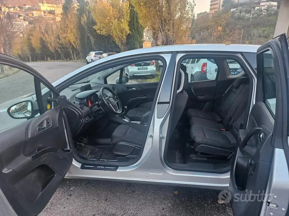Usata Opel Meriva 95 CV (69 kW) 2016 Grigio Monovolume