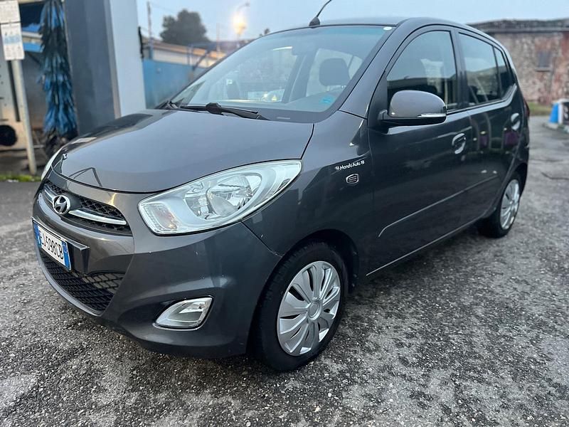 Usata Hyundai i10 69 CV (50 kW) 2011 Grigio Utilitaria