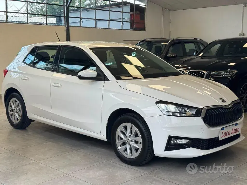 Usata Skoda Fabia 80 CV (58 kW) 2023 Bianco Utilitaria