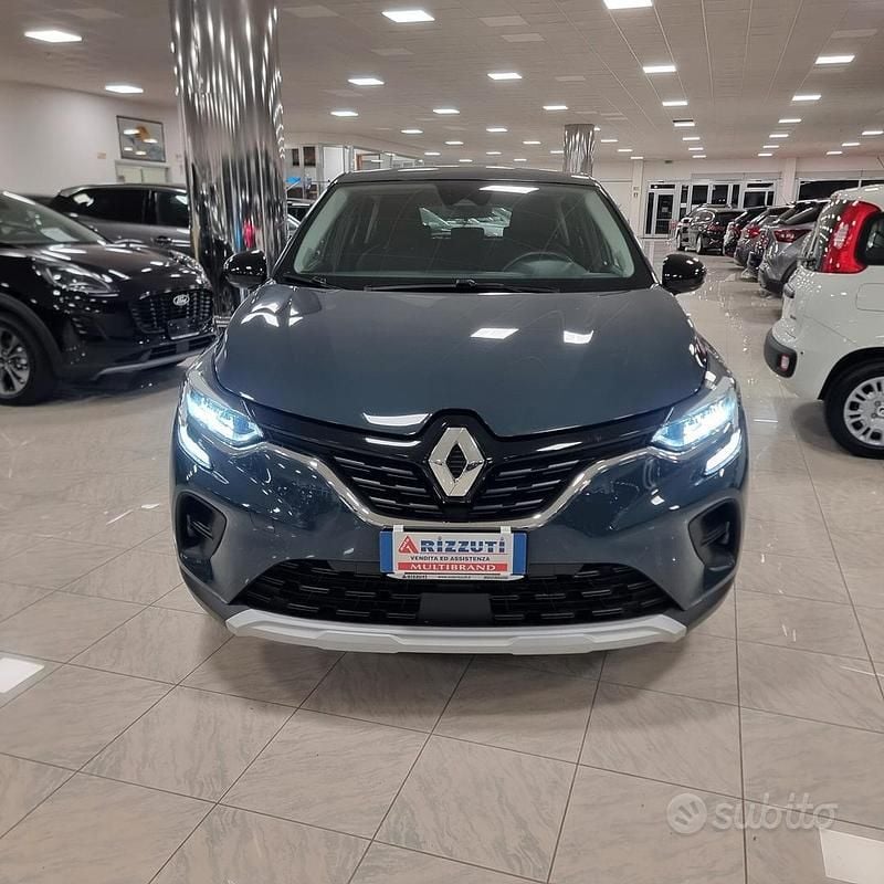Occasion Renault Captur 101 ch (74 kW) 2023 Bleue SUV