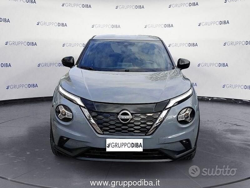 Usata Nissan Juke Tekna 143 CV (105 kW) 2024 Grigio SUV