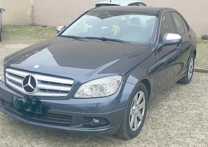 Usata Mercedes C220 2008 Blu Berlina