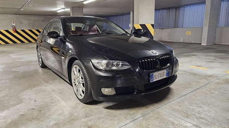 Usata BMW 320 177 CV (130 kW) 2007 Coupé
