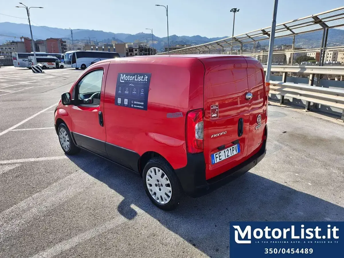 Usata Fiat Fiorino 95 CV (69 kW) 2016 Rosso Monovolume