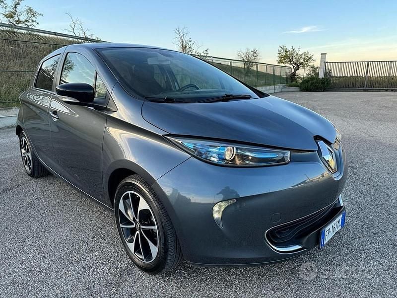 Usata Renault Zoe 41 kW (57 CV) 2018 Utilitaria
