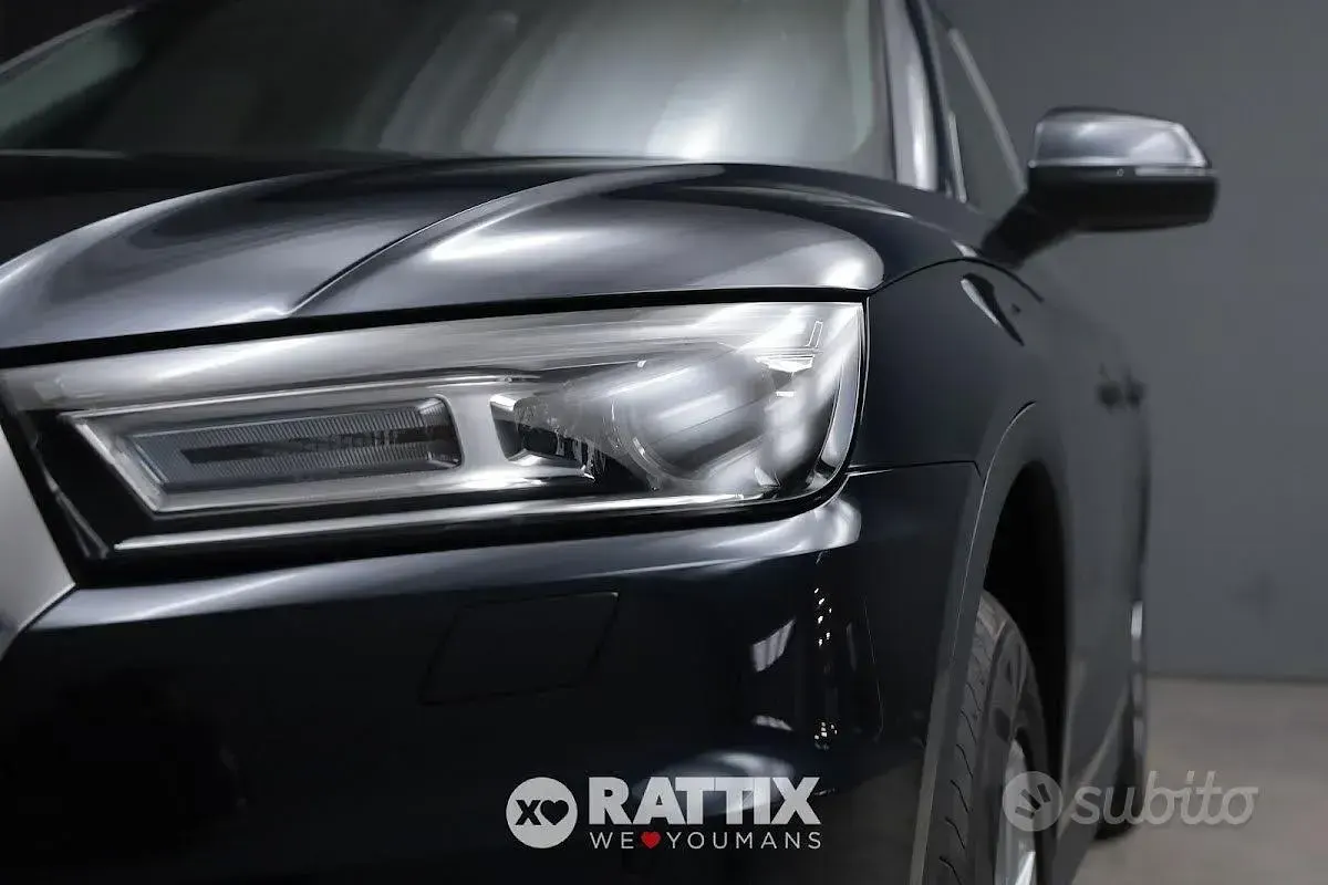 Usata Audi Q5 Business 190 CV (139 kW) 2019 Blu SUV