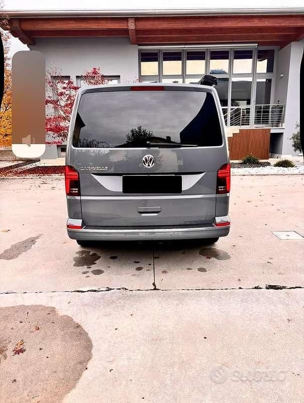Usata VW Caravelle 150 CV (110 kW) 2021 Monovolume