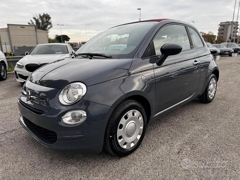 Grigio Usata 2022 Fiat 500C Cabrio | 8900 € (Super prezzo) - Immagine 1/4