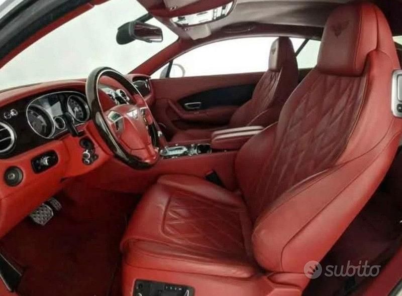 Usata Bentley Continental GT 575 CV (422 kW) 2012