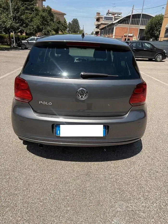 Usata VW Polo 86 CV (63 kW) 2010 Grigio Utilitaria