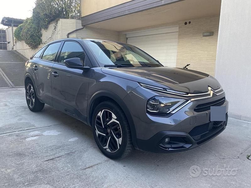 Usado Citroën C4 110 CV (80 kW) 2021 Gris Berlina