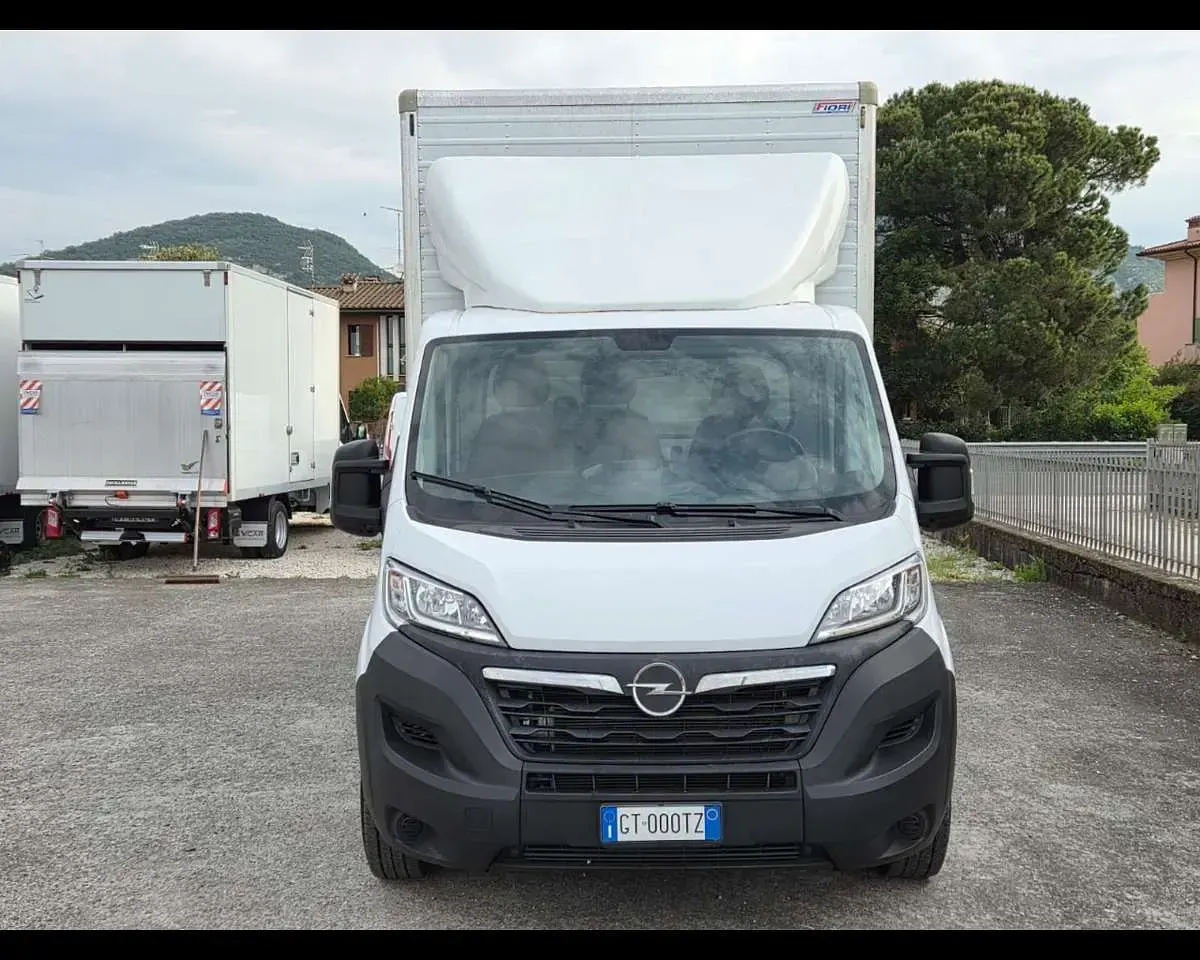 Usata Opel Movano Edition 165 CV (121 kW) 2024 Bianco Furgone