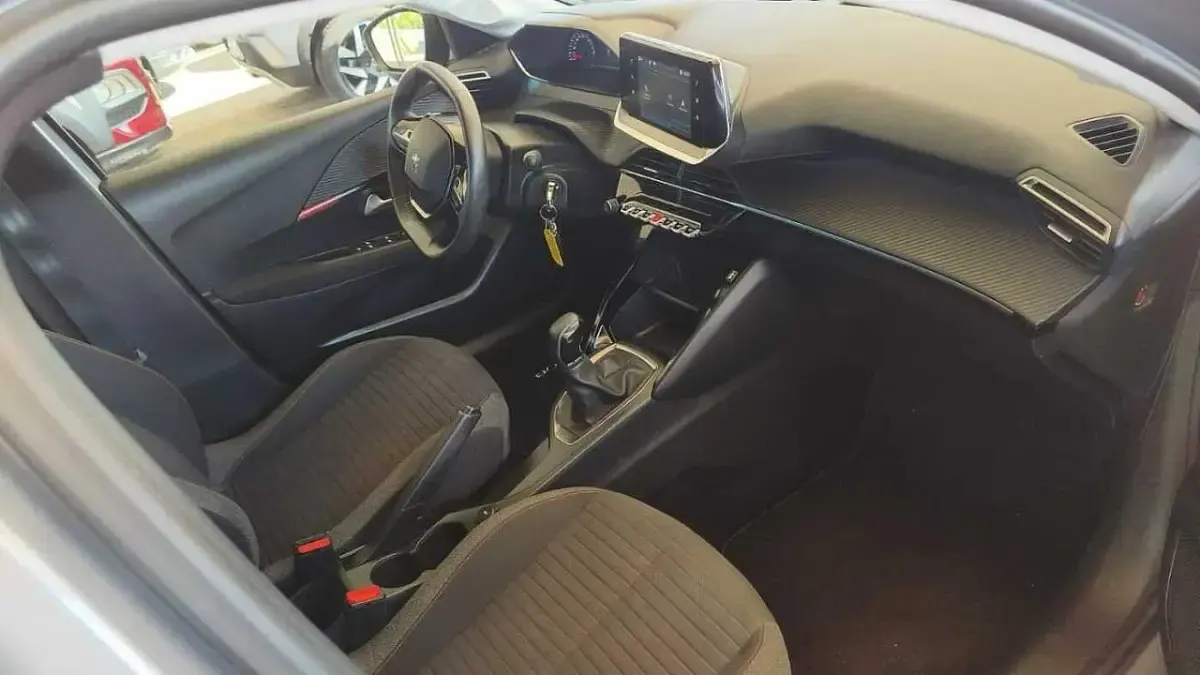 Usata Peugeot 208 Active 75 CV (55 kW) 2023 Grigio Utilitaria