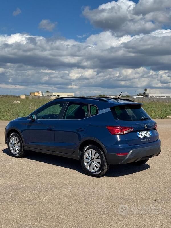 Usata Seat Arona XCELLENCE 95 CV (69 kW) 2019 Blu SUV