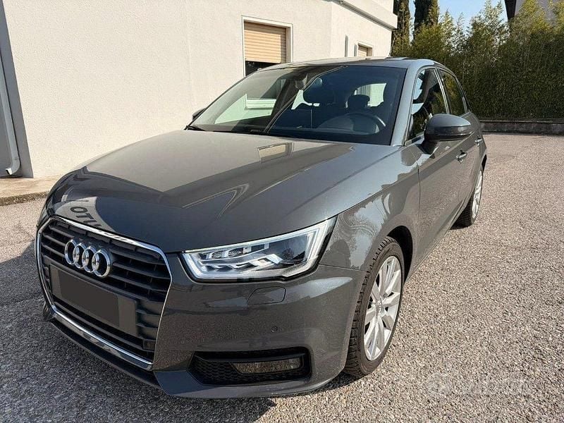 Usata Audi A1 Admired 90 CV (66 kW) 2018 Grigio Berlina
