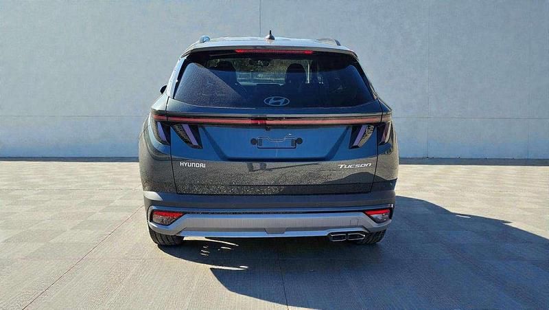 Nuova Hyundai Tucson 136 CV (100 kW) 2025 Verde SUV