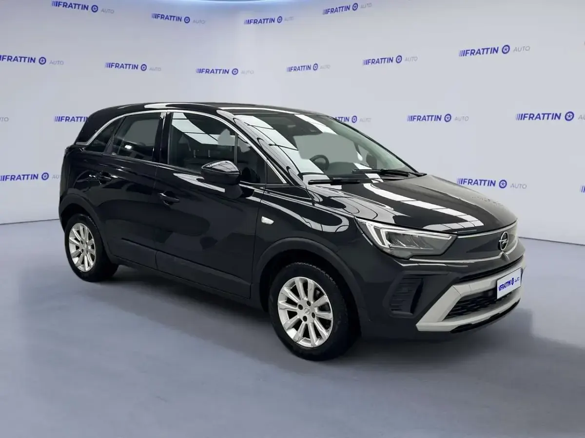 Usata Opel Crossland Elegance 110 CV (80 kW) 2022 Nero SUV