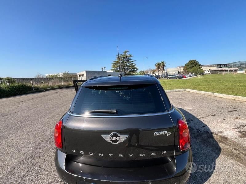 Usata Mini Countryman 111 CV (81 kW) 2016 Nero SUV