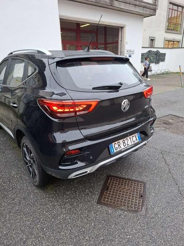 Usata MG ZS Luxury 111 CV (81 kW) 2023 Berlina