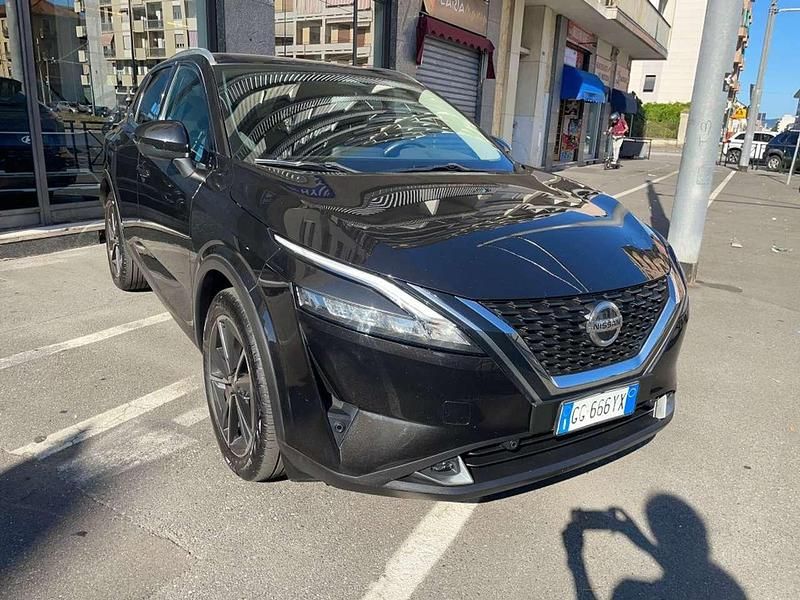 Usata Nissan Qashqai Tekna 140 CV (102 kW) 2022 Grigio SUV