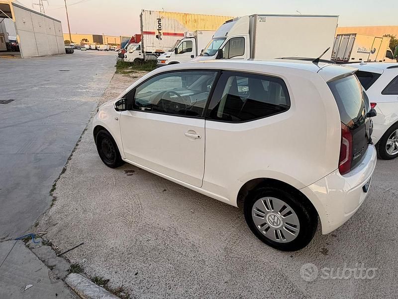 Usata VW up! 2013 Bianco Utilitaria