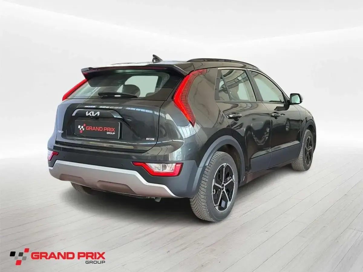 Usata Kia Niro 141 CV (103 kW) 2022 Nero SUV