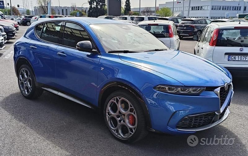 Usata Alfa Romeo Tonale Ti 131 CV (96 kW) 2023 Blu SUV