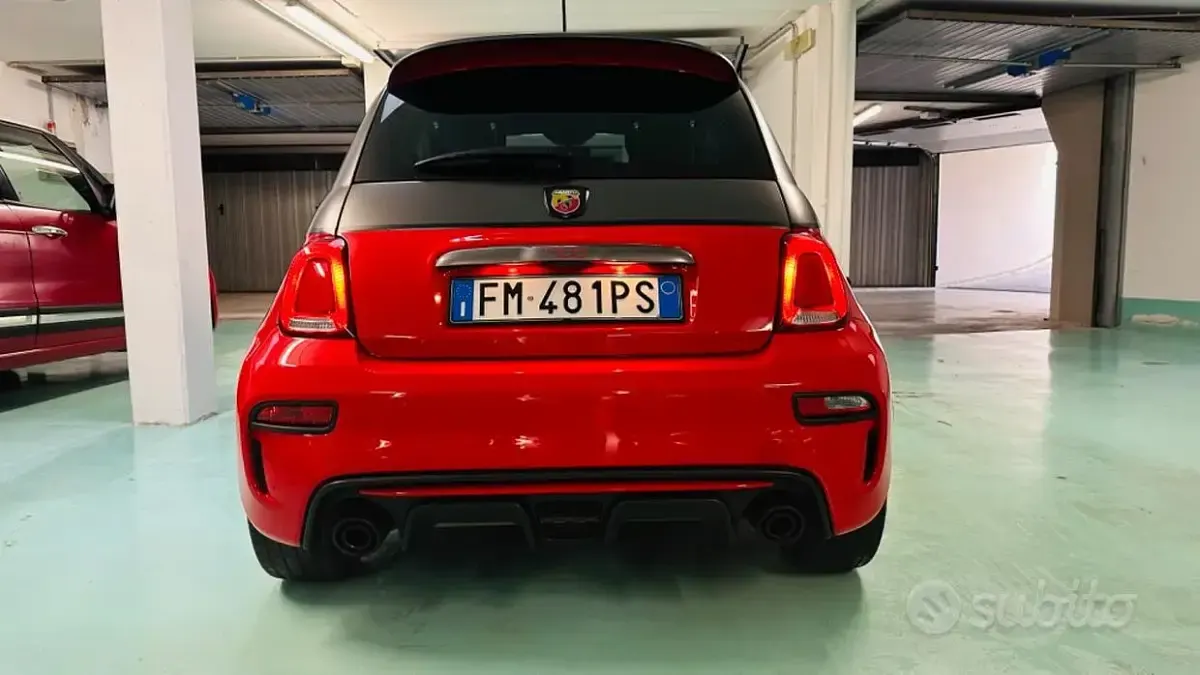 Usata Abarth 595 145 CV (106 kW) 2018 Argento Utilitaria